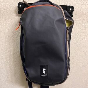 Cotopaxi Chasqui 13L Sling Bag  - Cada Día - Graphite